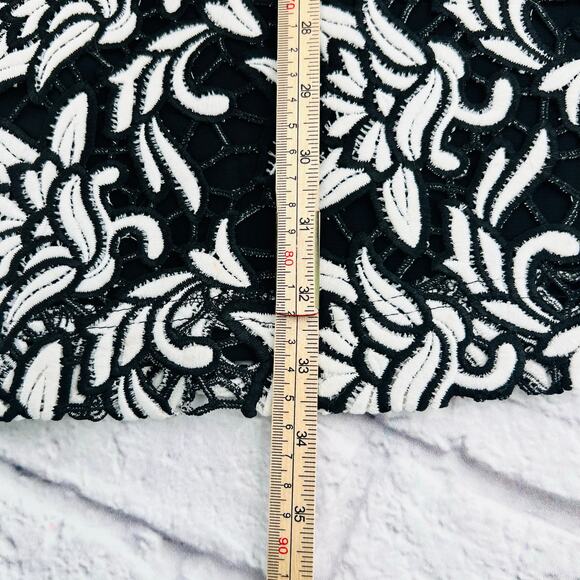 SAM EDELMAN Dress Womans Medium Black White Lace Sheath Sleeveless Embroidereded - Picture 8 of 10